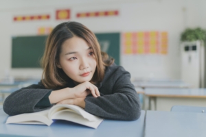 勉強がしんどいのはなぜ？疲れる原因と楽しむ方法を伝授！